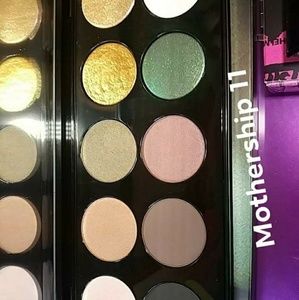 ⭐BNIB⭐ PAT MCGRATH MOTHERSHIP II SUBLIME